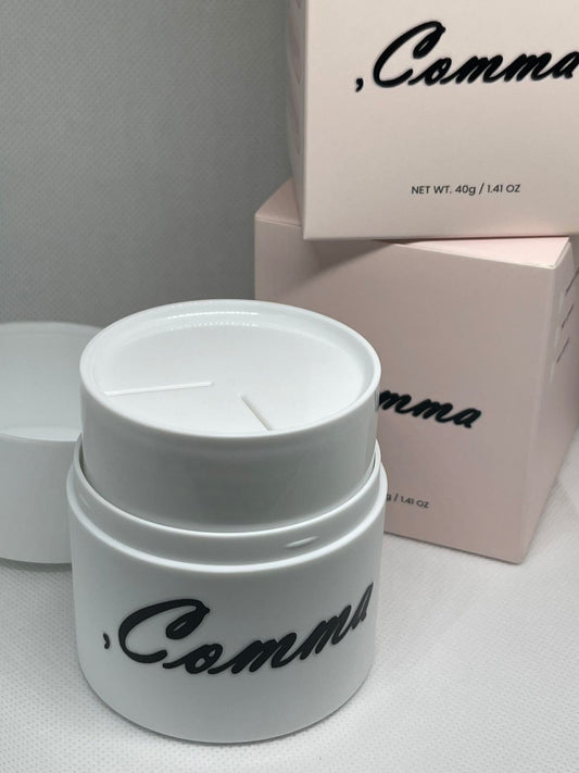 مزيل المكياج  makeup remover